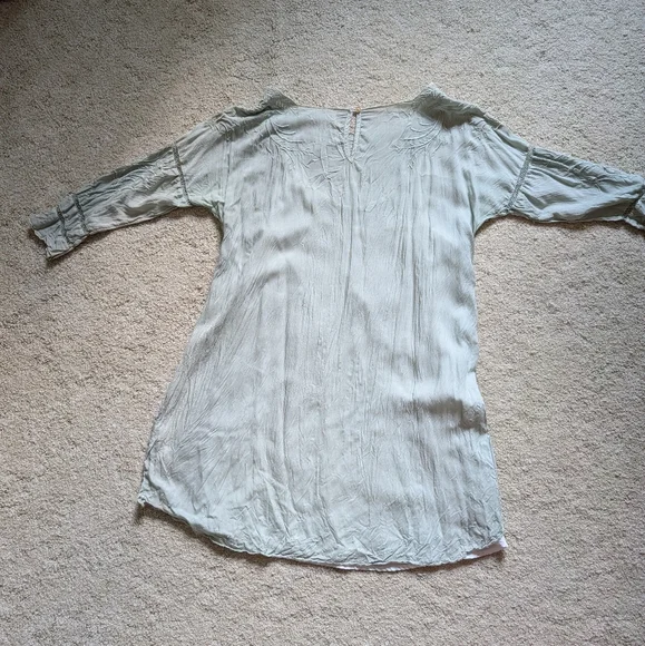 Wilfred Ribera Dress - Picture 2 of 10